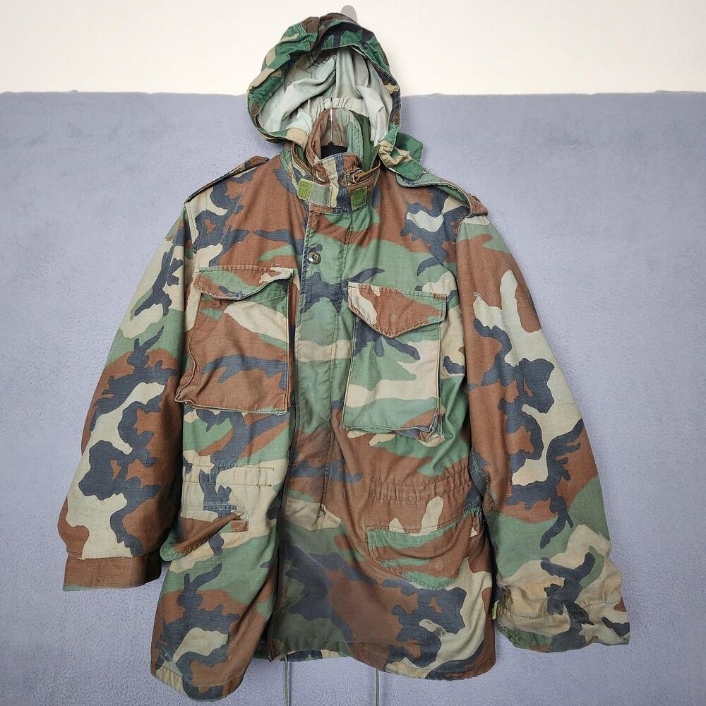 Vintage US Army M-65 Field Jacket Mens Small Regular Woodland Camo Hooded 90s